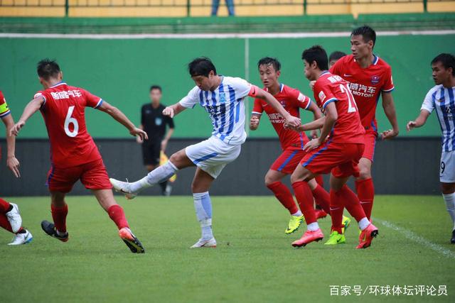 米德尔顿接受左右脚踝手术 季后赛带伤出战